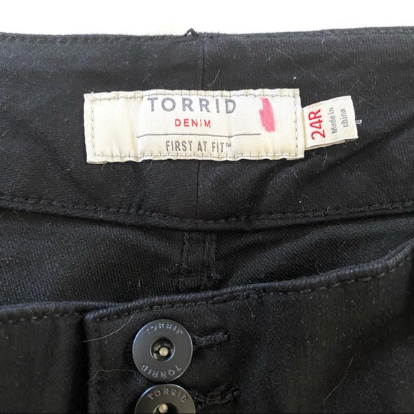 Torrid Black Jegging NWTs - Picture 4 of 10